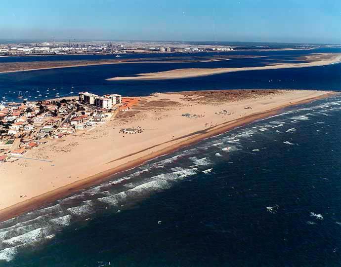 Atico Con Vistas A La Ria De Punta Umbria Leilighet Eksteriør bilde